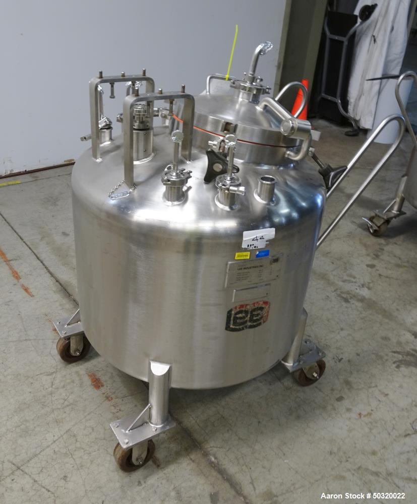 Used- Lee Industries Pressure Mix Tank, 250 Liter, Model 250 LDBT