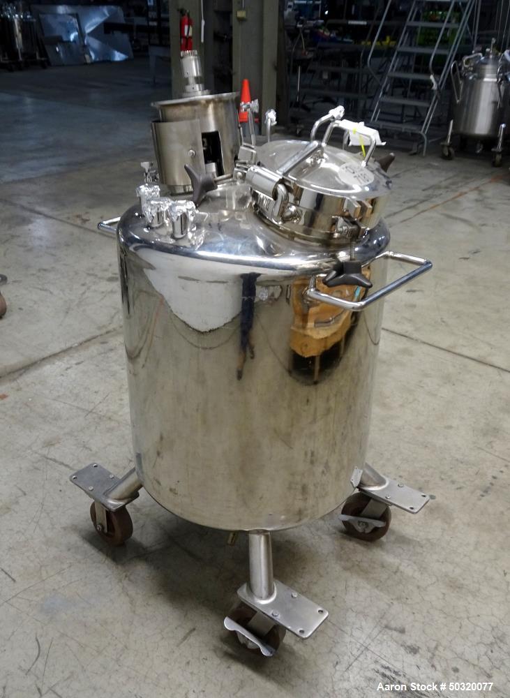 Used Lee Vertical Mix Tank, Pressurized, 316L Stainless Steel 250 Liter, Model 250 LDBT
