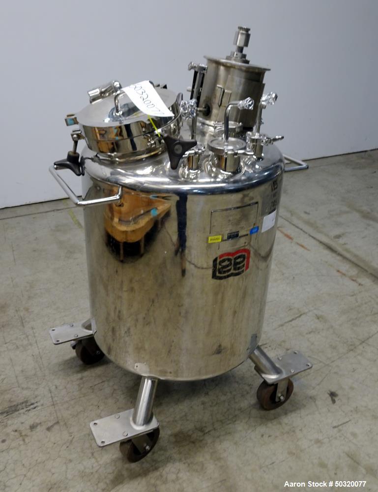 Used Lee Vertical Mix Tank, Pressurized, 316L Stainless Steel 250 Liter, Model 250 LDBT