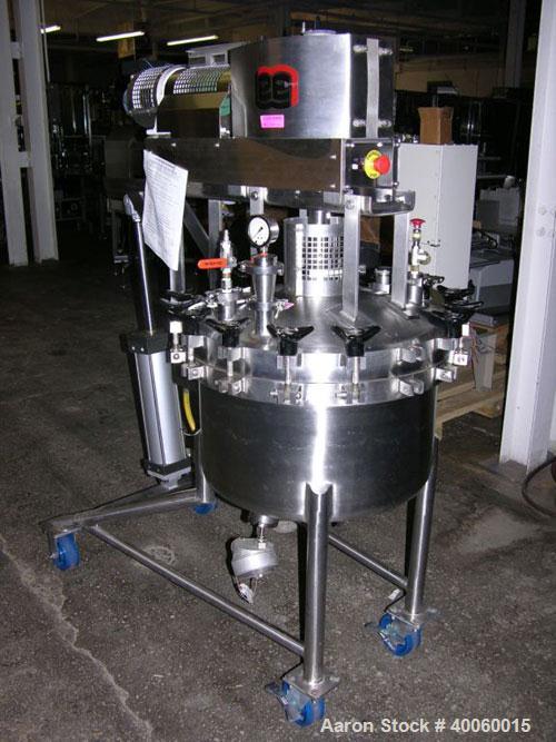 Used Lee Double Motion Vacuum Receiver, 25 Gallon, Model 25SS9MT, Stainless Steel. Rated 75 psi /full vacuum @ 300 F, double motion agitator with side wall scrape and inner opposing paddles, 1.4 hp a...