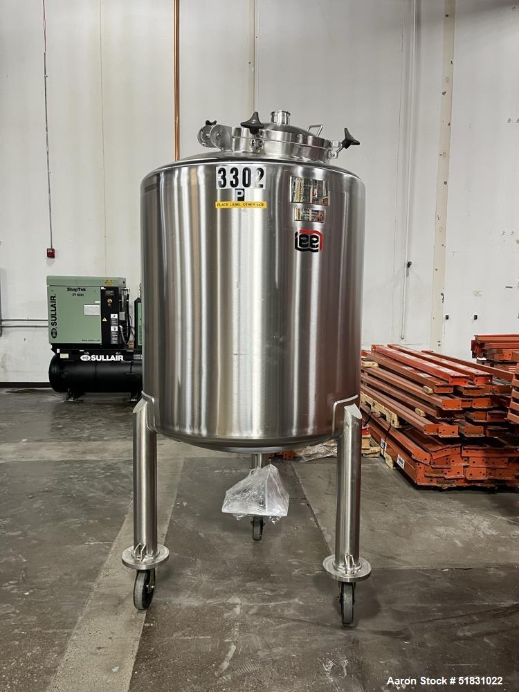 Used Lee Industries 300 Gallon Tank, Model 300DBT, 316L Stainless Steel, Vertical. Approximate 44" diameter x 42" straight side. Dished top and bottom. Internal rated for 15psi / FV Internal at -20 t...
