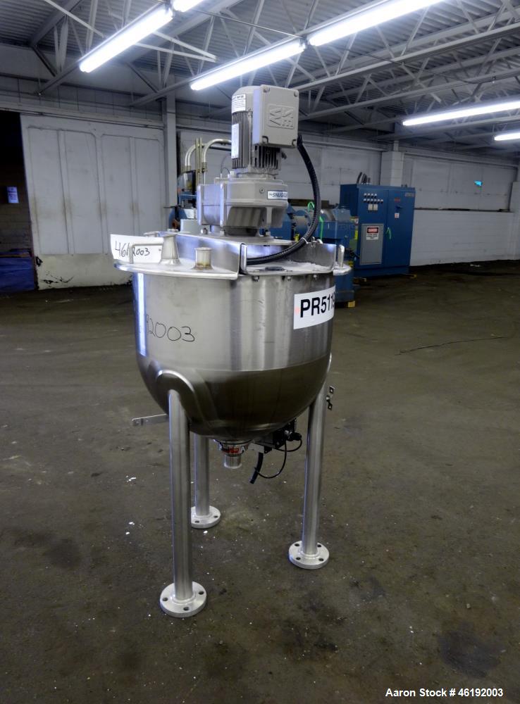 Used Lee Industries Tank, 40 Gallon, Model 40SSA7S, 316 Stainless Steel. 26" Diameter x approximately 18" deep. Flat top, open top with (2) 1/3 covers, hemispherical bottom. Top entering fixed mounte...