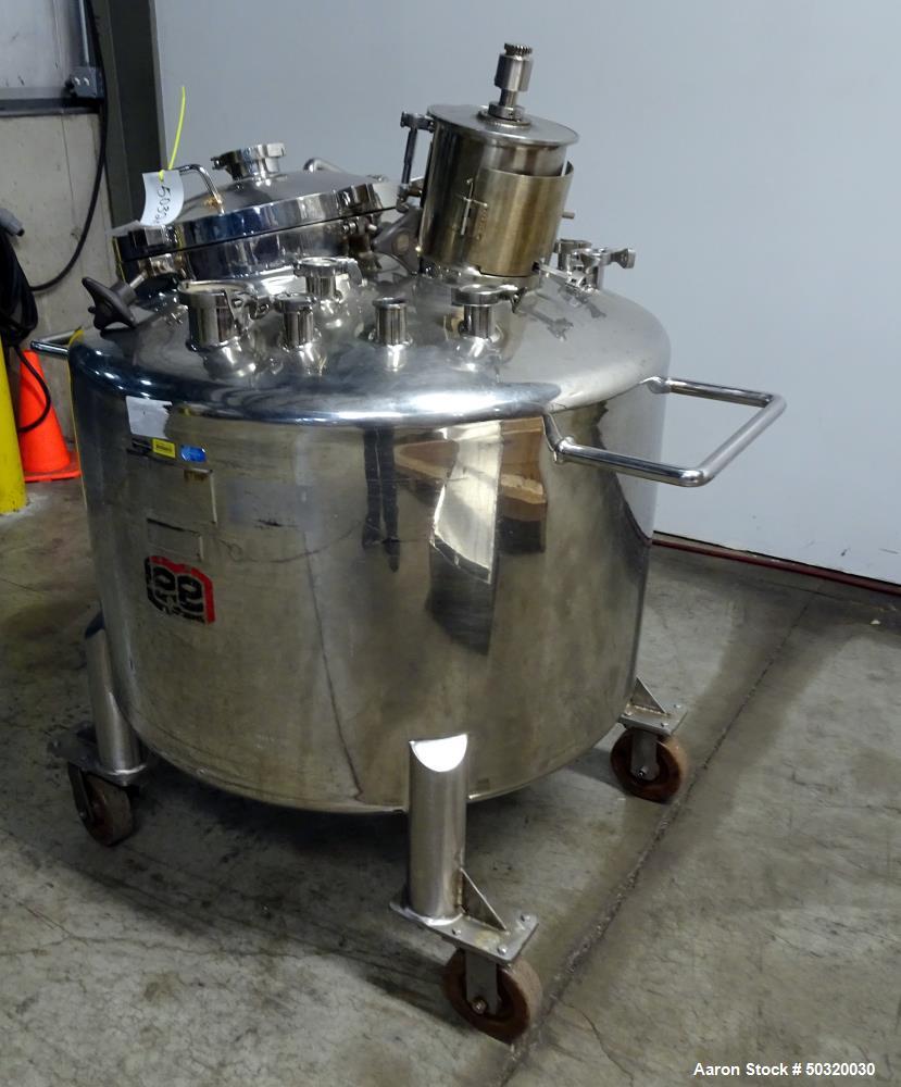 Used- Lee Industries Pressure Mix Tank, 500 Liter, Model 500 LDBT