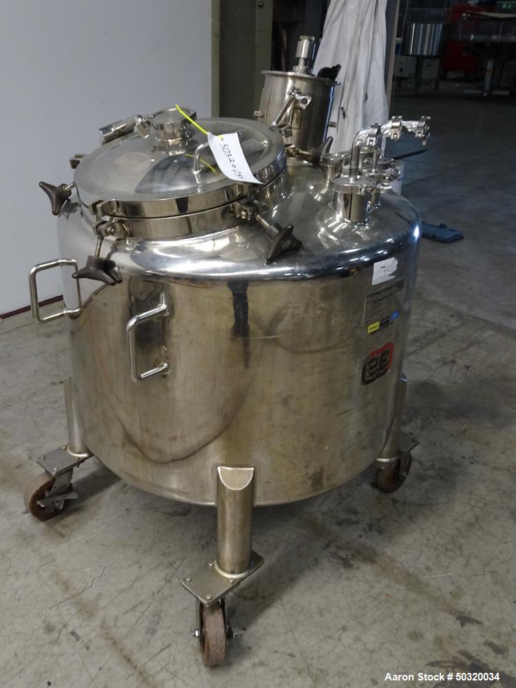 Used- Lee Industries Pressure Mix Tank, 500 Liter, Model 500 LDBT