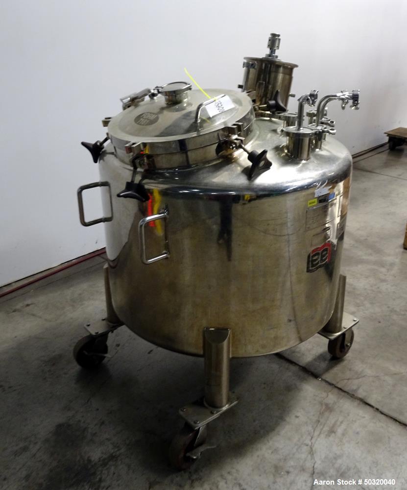 Used- Lee Industries Pressure Mix Tank, 500 Liter, Model 500 LDBT