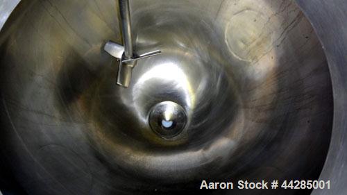 Used Lee Industries Tank,  50 Gallon, Model 50A, 316 Stainless Steel, Vertical. Approximate 30” diameter x 27” deep. Dished top, hemispherical bottom. Off center Lightning Vektor air operated agitato...