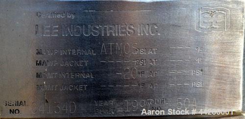 Used Lee Industries Tank,  50 Gallon, Model 50A, 316 Stainless Steel, Vertical. Approximate 30” diameter x 27” deep. Dished top, hemispherical bottom. Off center Lightning Vektor air operated agitato...