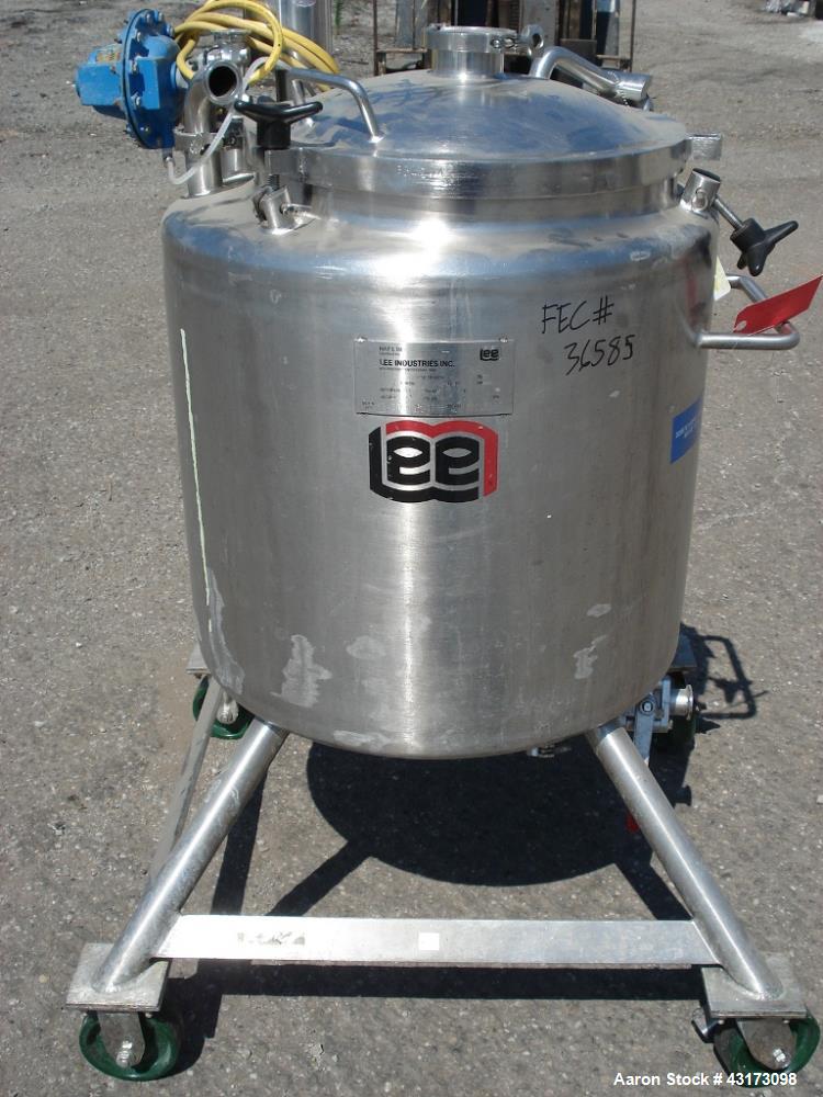Used 200 Liter Lee tank, 26" diameter x 20" straight side, dish top and bottom, 1.5" bottom opening, 18" top opening, serial # B3429-A, Built 1988