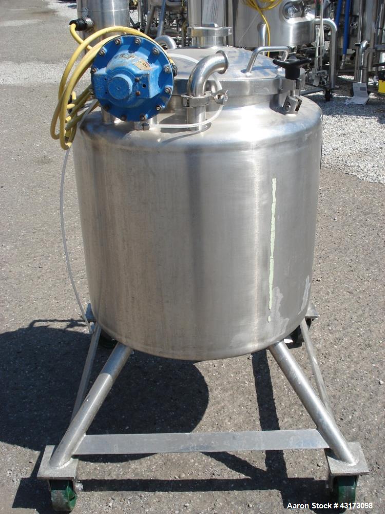 Used 200 Liter Lee tank, 26" diameter x 20" straight side, dish top and bottom, 1.5" bottom opening, 18" top opening, serial # B3429-A, Built 1988