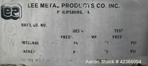 Used Lee Metal Products Pressure Tank, 100 gallon, model DBT, 316 stainless steel, vertical. Approximate 30" diameter x 34" straight side, dish top and bottom. Internal rated 25 and full vacuum at 25...