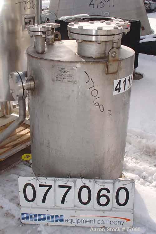 USED:Metro tank, 110 gallon, stainless steel, vertical. 29-1/2"diameter x 38" straight side. Flat top and bottom. Openings: top(1) 8", (3) 2", (2) 4"; side (1) 3", (2) 2"; 1" NPT off centerbottom out...
