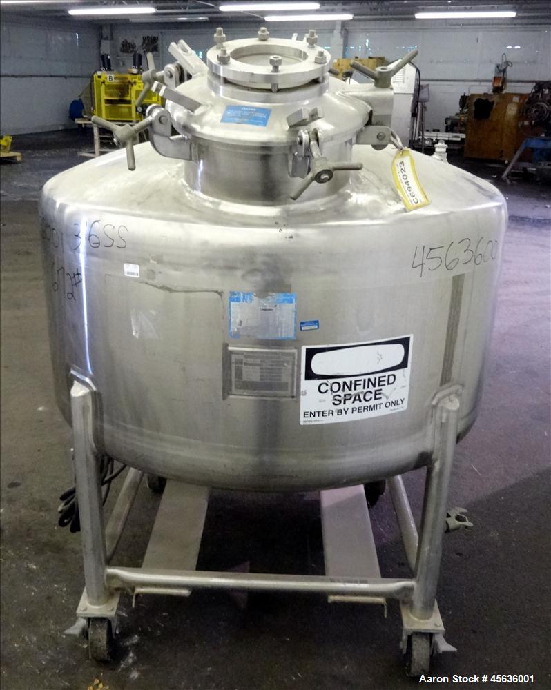 Used Mueller Pressure Tank, 150 Gallon