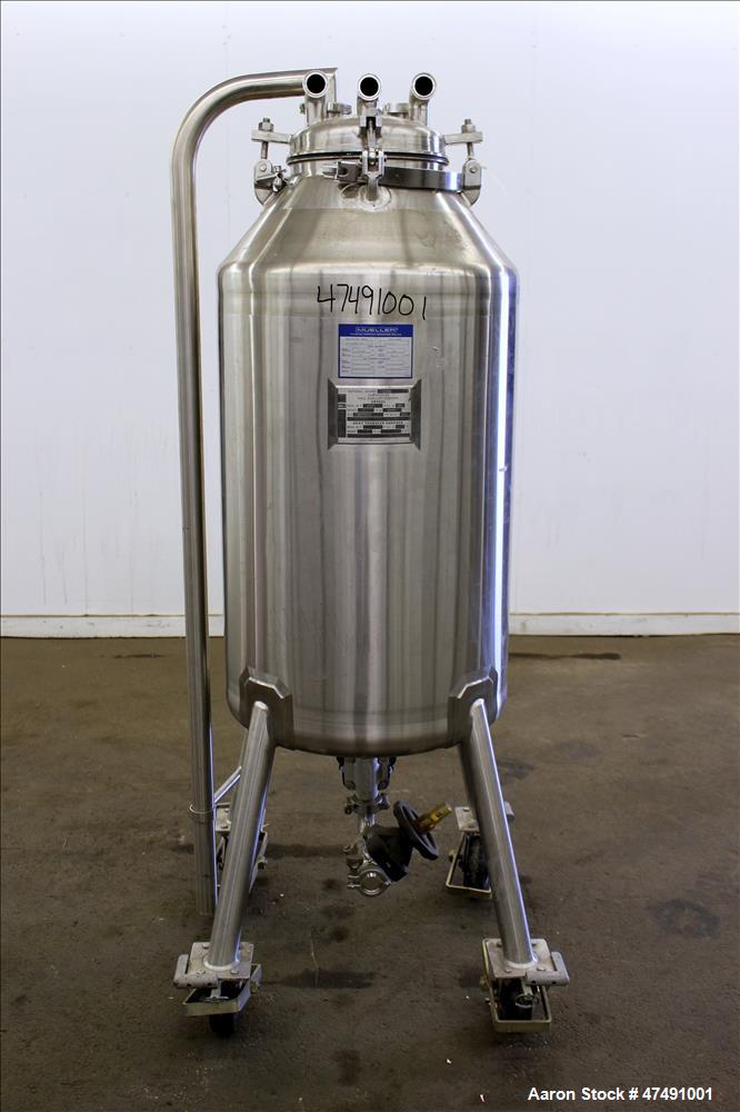 Used- Mueller Pressure Tank, 250 Liter (66.04 Gallon), 316L Stainless Steel, Ver