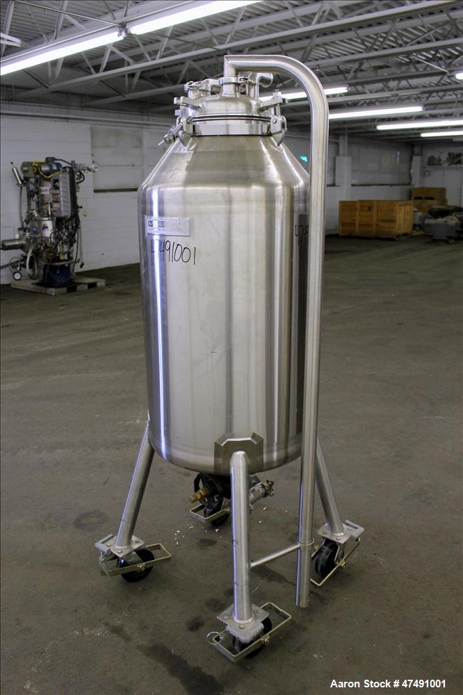 Used Mueller Pressure Tank, 250 Liter (66.04 Gallon), 316L Stainless Steel, Ver