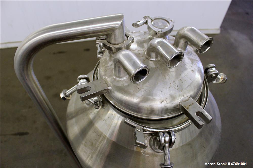 Used Mueller Pressure Tank, 250 Liter (66.04 Gallon), 316L Stainless Steel, Ver