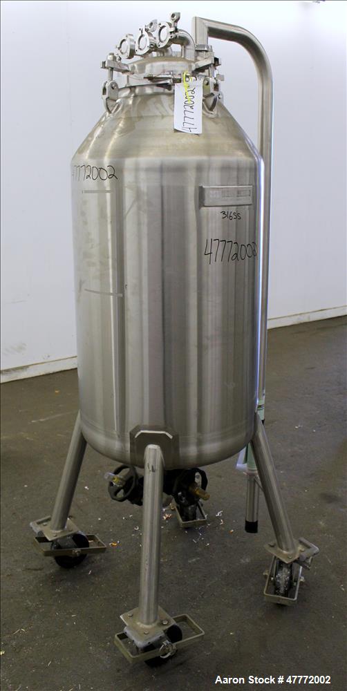 Used- Mueller Pressure Tank, 250 Liter(66.04 Gallon), 316 Stainless Steel, Verti