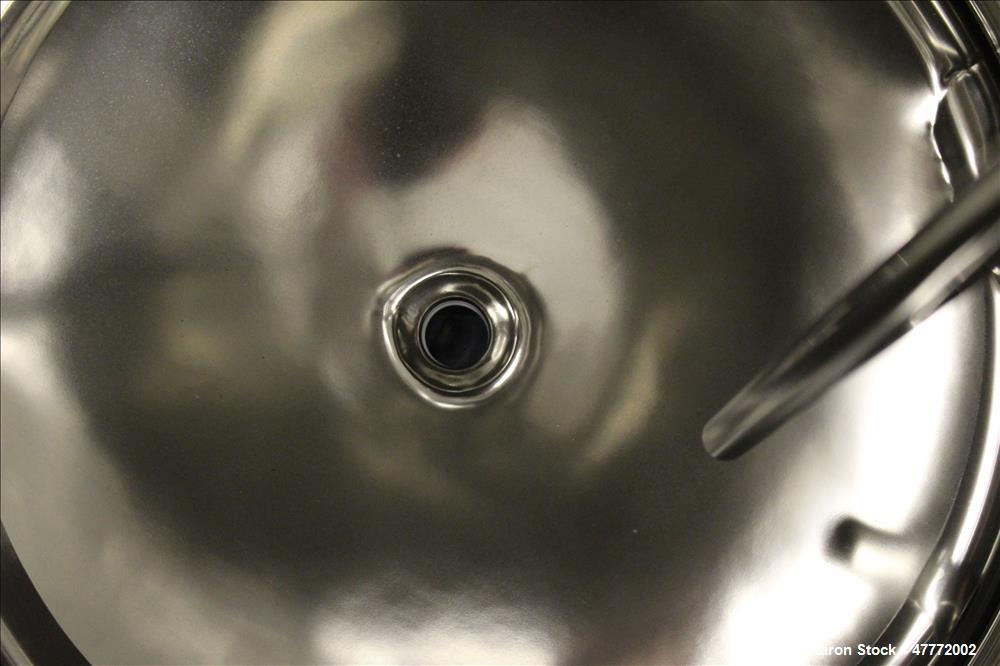 Used Mueller Pressure Tank, 250 Liter(66.04 Gallon), 316 Stainless Steel, Verti