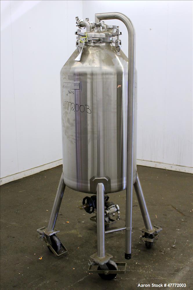 Used- Mueller Pressure Tank, 250 Liter(66.04 Gallon), 316 Stainless Steel, Verti