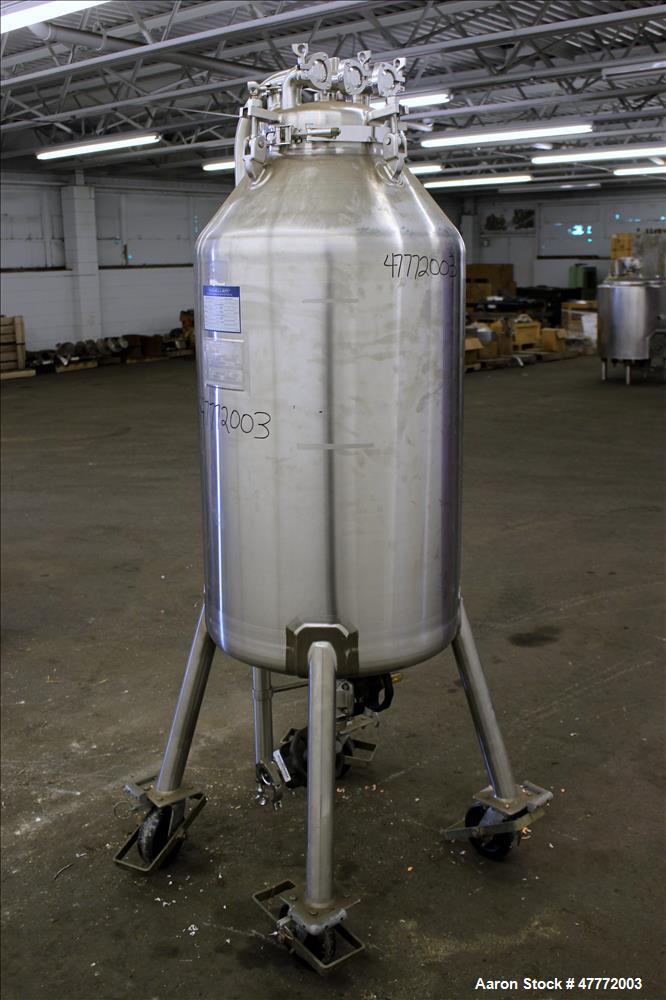 Used- Mueller Pressure Tank, 250 Liter(66.04 Gallon), 316 Stainless Steel, Verti