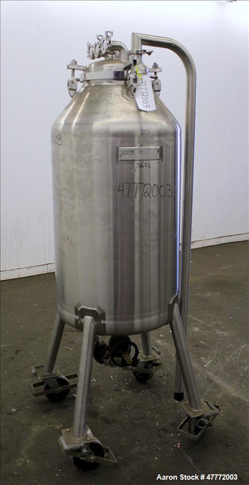 Used- Mueller Pressure Tank, 250 Liter(66.04 Gallon), 316 Stainless Steel, Verti