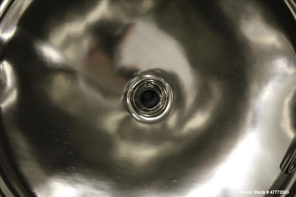 Used Mueller Pressure Tank, 250 Liter(66.04 Gallon), 316 Stainless Steel, Verti