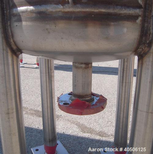 Unused- Mueller Pressure Tank, 50 Gallon, Model "F", 304L stainless steel, vertical. 17 1/2" diameter, 68" straight side, di...