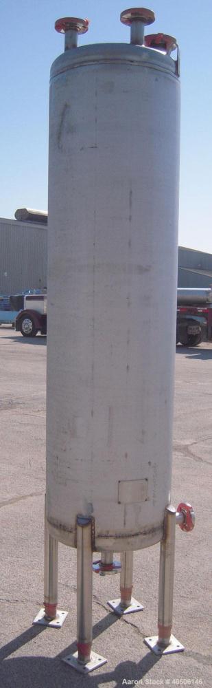 Unused- Mueller Pressure Tank, 150 Gallon, Model "F", 304L Stainless steel, Vertical. 23 1/2" diameter x 80" straight side, dished top and bottom. Internal rated 20 psi at 150 deg.f., and -20 deg.f. ...