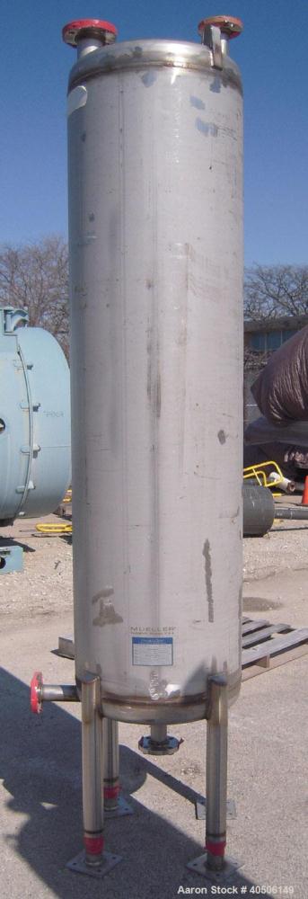 Unused- Mueller Pressure Tank, 150 Gallon, Model "F", 304L Stainless steel, Vertical. 23 1/2" diameter x 80" straight side, dished top and bottom. Internal rated 20 psi at 150 deg.f., and -20 deg.f. ...