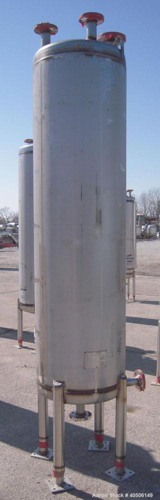 Unused- Mueller Pressure Tank, 150 Gallon, Model "F", 304L Stainless steel, Vertical. 23 1/2" diameter x 80" straight side, dished top and bottom. Internal rated 20 psi at 150 deg.f., and -20 deg.f. ...