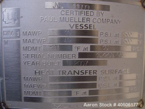 Unused- Mueller Flash Drum Pressure Tank, 200 gallon, model "F", 304L stainless steel, vertical. 24'' diameter x 138'' straight side, dished bolt on top, dished bottom. Internal rated 35 psi at 300 d...
