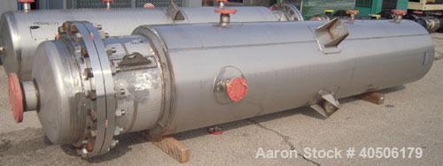Unused- Mueller Flash Drum Pressure Tank, 200 gallon, model "F", 304L stainless steel, vertical. 24" diameter x 138" straight side, dished bolt on top, dished bottom. Internal rated 35 psi at 300 deg...