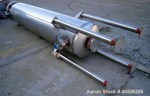 Unused- Mueller Pressure Tank, 263 Gallon, model "F", 304L stainless steel,  vertical. 24" diameter x 138" straight side, dished bolt on top with davit arm, dished bottom. Internal rated 75 psi at 30...