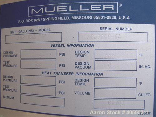 Unused- Mueller Pressure Tank, 263 Gallon, model "F", 304L stainless steel, vertical. 24" diameter x 138" straight side, dished bolt on top with davit arm, dished bottom. Internal rated 75 psi at 302...
