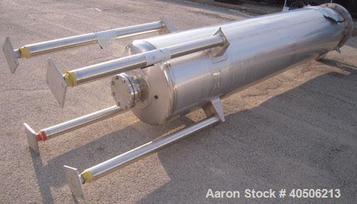 Unused- Mueller Pressure Tank, 263 Gallon, model "F", 304L stainless steel, vertical. 24" diameter x 138" straight side, dis...