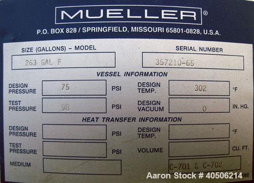 Unused- Mueller Pressure Tank, 263 Gallon, model "F", 304L stainless steel, vertical. 24" diameter x 138" straight side, dished bolt on top with davit arm, dished bottom. Internal rated 75 psi at 302...