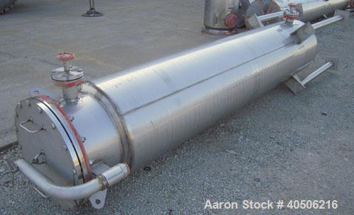 Unused- Mueller Pressure Tank, 263 Gallon, model "F", 304L stainless steel, vertical. 24" diameter x 138" straight side, dished bolt on top with davit arm, dished bottom. Internal rated 75 psi at 302...