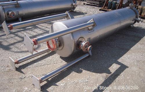 Unused- Mueller Pressure Tank, 263 Gallon, Model "F", 304L Stainless Steel, Vertical. 24" diameter x 138" straight side, dished bolt on top with davit arm, dished bottom. Internal rated 75 psi at 302...