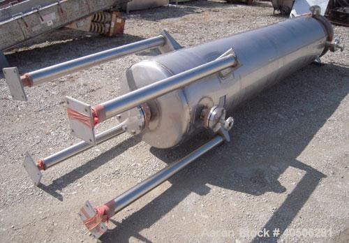 Unused- Mueller Pressure Tank, 263 Gallon, Model "F", 304L Stainless Steel, Vertical. 24" diameter x 138" straight side, dished bolt on top with davit arm, dished bottom. Internal rated 75 psi at 302...