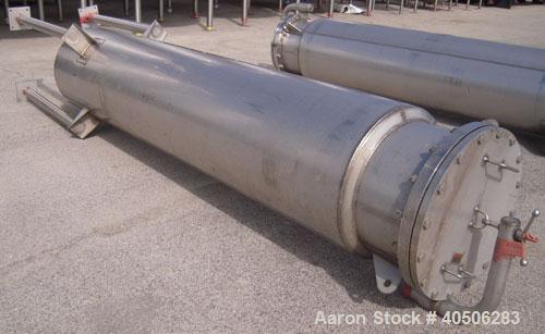 Unused- Mueller Pressure Tank, 263 Gallon, Model "F", 304L Stainless Steel, Vertical. 24" diameter x 138" straight side, dished bolt on top with davit arm, dished bottom. Internal rated 75 psi at 302...