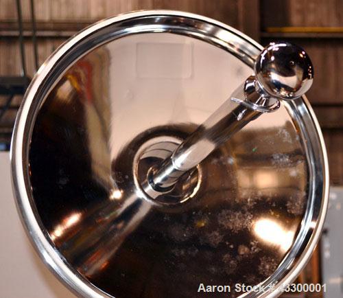 Unused- Mueller WFI Storage Tank, 250 Gallon (946 Liter), Model F, 316L Stainless Steel, Vertical. 42” Diameter x 37” straight side, dished top and bottom. Internal polished, rated 40 psi at 300 degr...