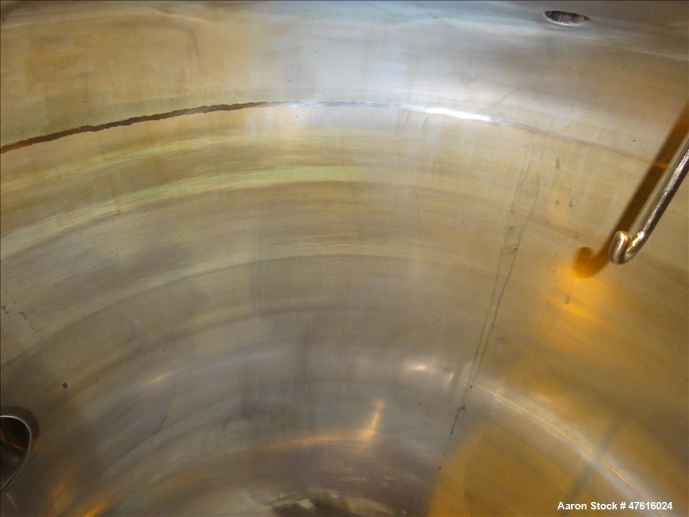 Used Mueller Pressure Tank, Model F, 750(198 Gallon), 316L Stainless Steel