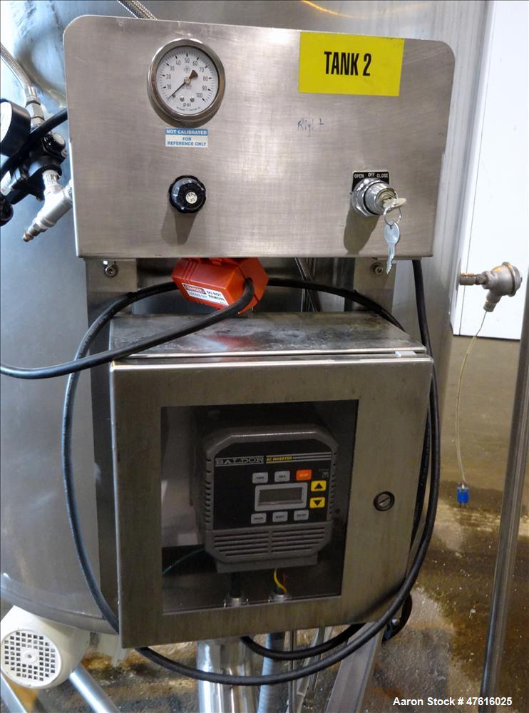 Used Mueller Pressure Tank, Model F,(198 Gallon), 316L Stainless Steel