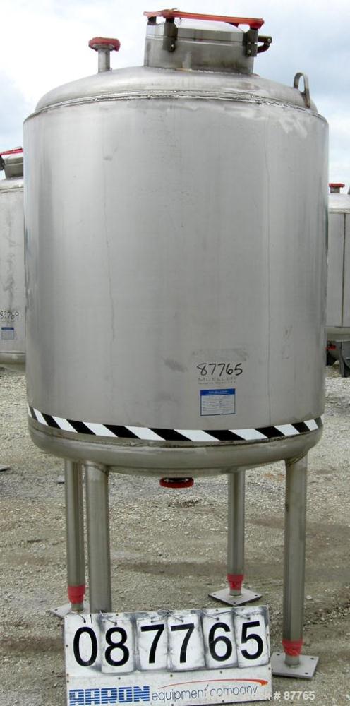 Unused-NEW: Mueller pressure tank, 470 gallon, 304/304L stainless steel, vertical. 48" diameter x 50" straight side. Dished top and bottom. Internal rated 15 psi at 200 deg F. Insulated with Foamglas...