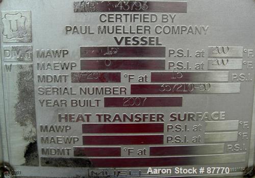 Unused-NEW: Mueller pressure tank, 470 gallon, 304/304L stainless steel, vertical. 48" diameter x 50" straight side. Dished top and bottom. Internal rated 15 psi at 200 deg F. Insulated with Foamglas...