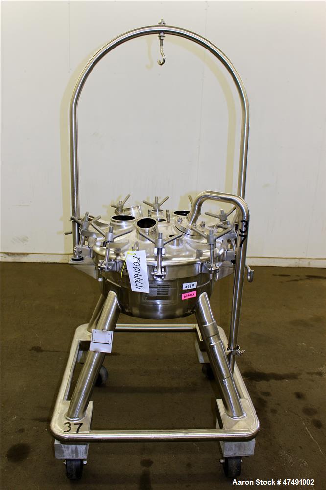 Used- Mueller Pressure Tank, Approximate 40 Liter (10.5 Gallon), 316L Stainless