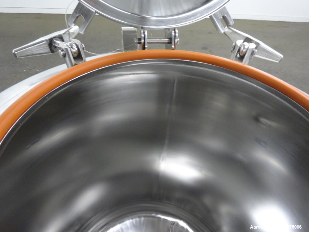 Used Mueller Pressure Tank, 158.5 Gallon (600 Liter), 316L Stainless Steel