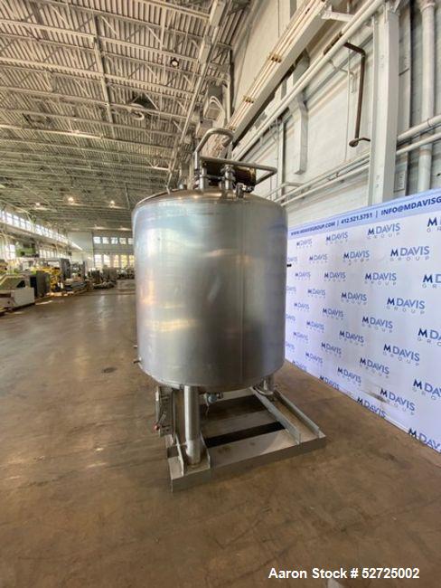 Used Mueller Jacketed Mix Tank, Approximate 500 Gallon, Stainless Steel, Vertical. Dimple jacket rated 75 PSI at -20 to 350 degrees F. Top mounted agitator with dual 3-blade props. Sidewall baffles. ...