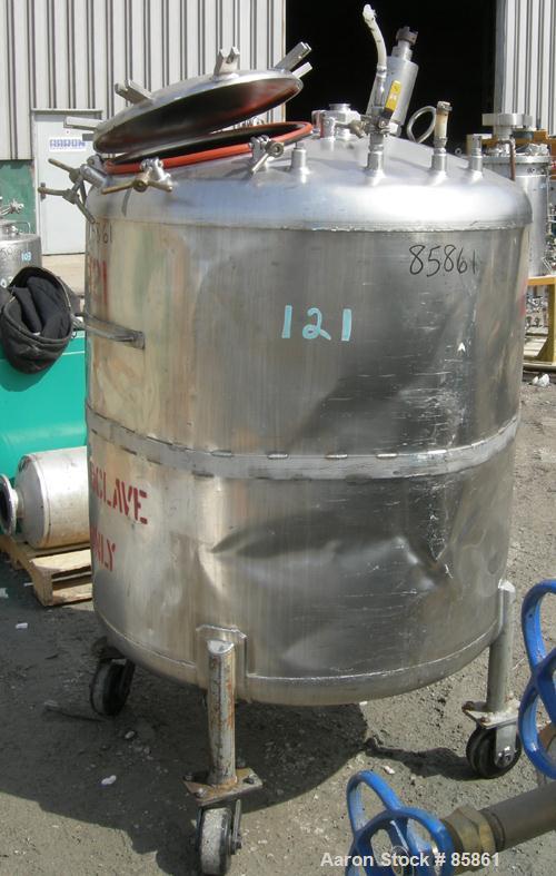 USED: Mueller tank, 300 gallon, 304 stainless steel, vertical. 44" diameter x 42" straight side, dished top and bottom. 1" diameter bottom supported shaft with (2) 3 blade turbines (no drive). 2 Side...