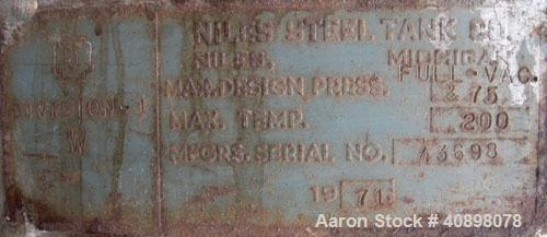 Used Niles Steel Tank Company Pressure Tank, 250 gallon, 316 stainless steel, vertical. 40" diameter x 48" straight side. Dish top and bottom. Internal rated full vacuum and 75 psi at 200 degrees F. ...