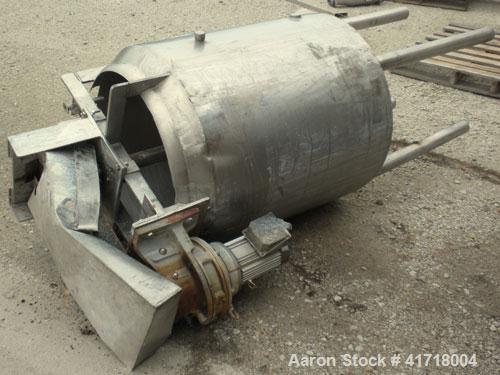 Used Tank, 125 Gallon, 316 Stainless Steel, Vertical. 30" Diameter x 39" straight side. Open top with a fixed stainless steel agitator bridge, dish bottom. 2-1/2" Diameter shaft with bottom supported...